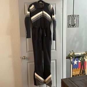 Perfect Moment Tignes Ski Suit